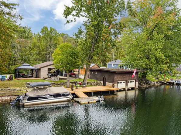 1123 Severn River Rd, Gravenhurst, ON P0E 1N0