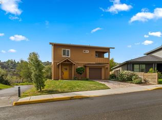 192 Honeysuckle Ln, The Dalles, OR