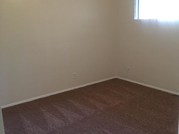 5th image of 302 W Medlock Dr APT 4