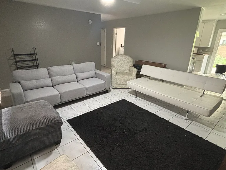 10572 Ketch Ave — Photo 2