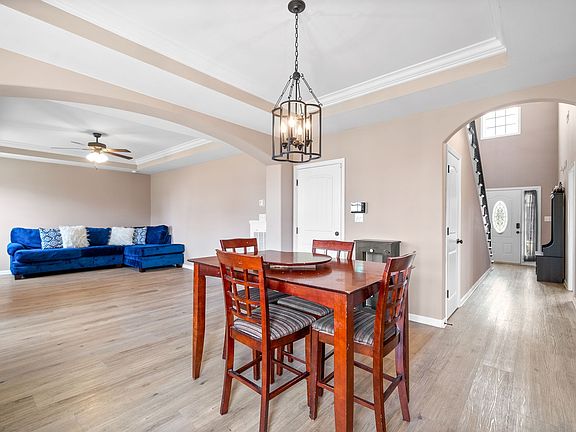 5th image of 1374 Millet Dr