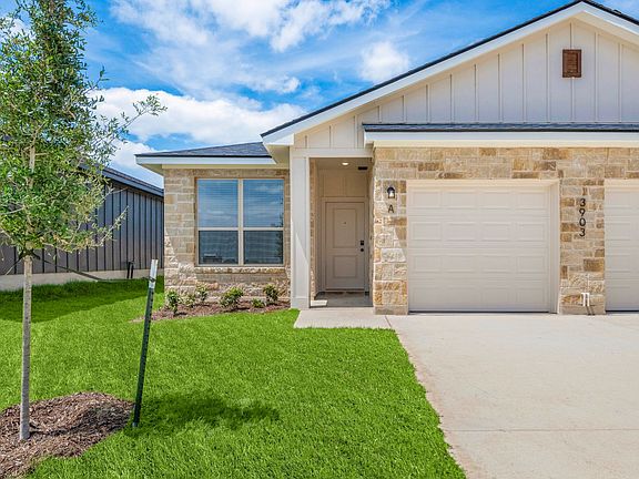 2nd image of 3903 Sugar Hackberry Trl