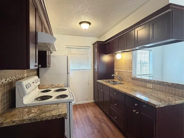 1410 Blalock Rd, Houston, TX