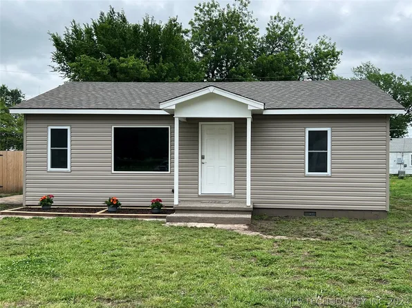 302 S Shawnee Ave, Dewey, OK 74029