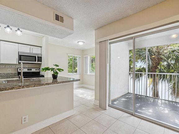4th image of 5672 Rock Island Rd APT 254