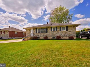 2734 Chinchilla Dr, Wilmington, DE 19810