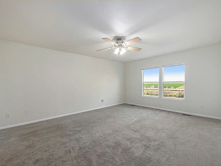 3950 Celtic Ln — Photo 16