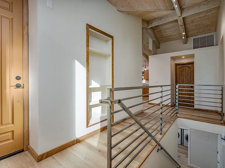 1050 Lee Mountain Rd — Photo 17