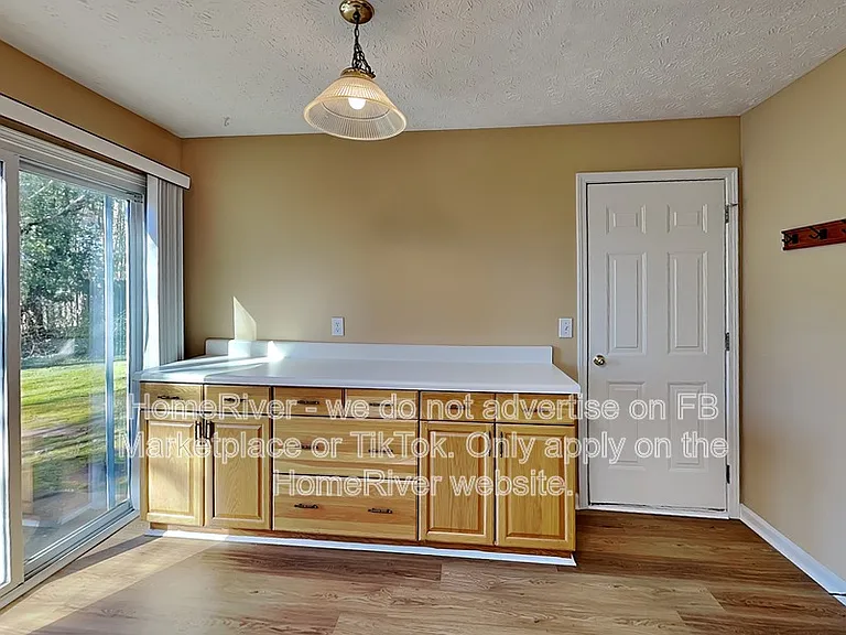 1155 Winthrope Chase Dr — Photo 5