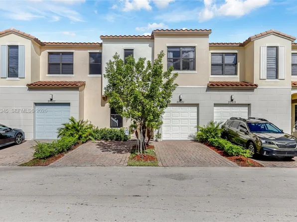20921 NW 1st Ct, Pembroke Pines, FL 33029