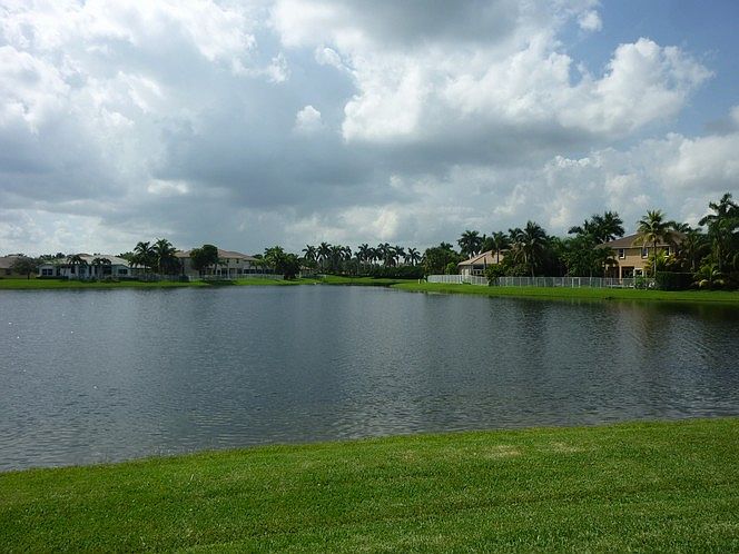1st image of 3906 Osprey Ct
