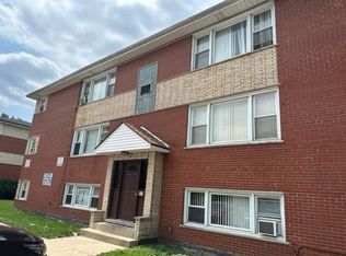 2049 135th Pl, Blue Island, IL 60406