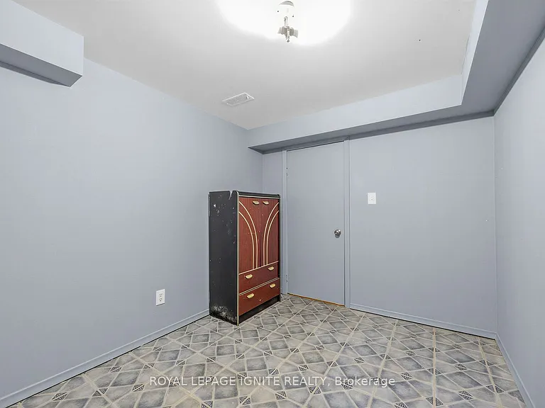 61 Jarwick Dr #BASEMENT — Photo 22