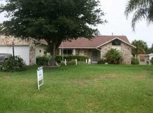 533 Rolling Hill Dr, Sebastian, FL 32958