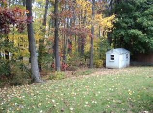 142 Constant St, Manchester, NH 03103