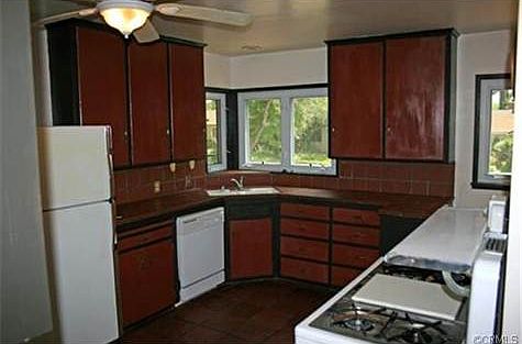 2nd image of 691 W 12th St