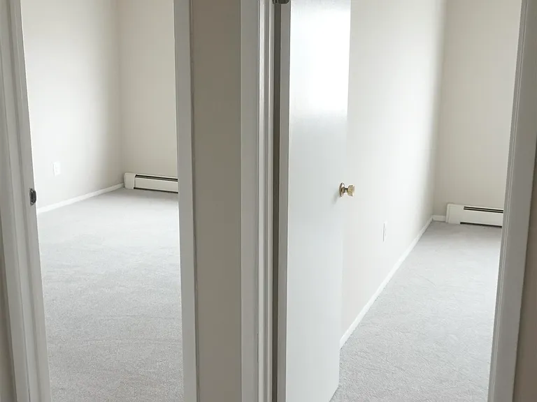 20 Oak St #2 — Photo 18