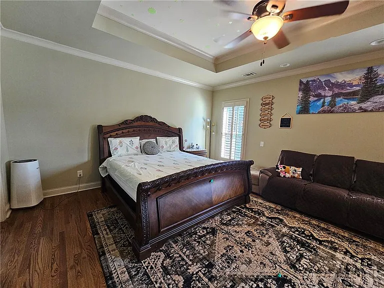 10924 Waters Rd — Photo 22