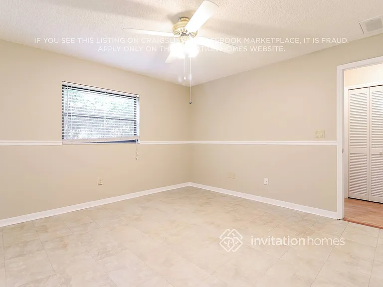 5461 Oakridge Dr — Photo 10