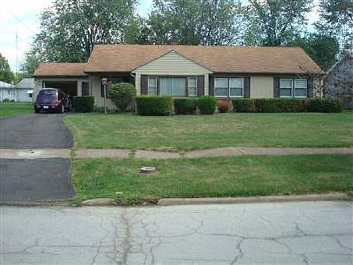 1st image of 911 Columbia Ave