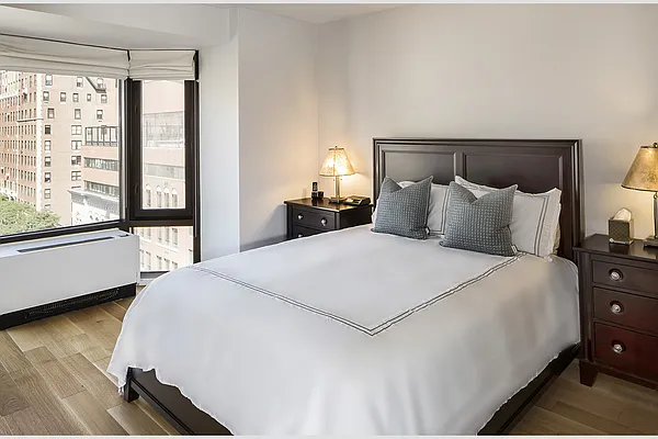 Sold by Stribling | media 6