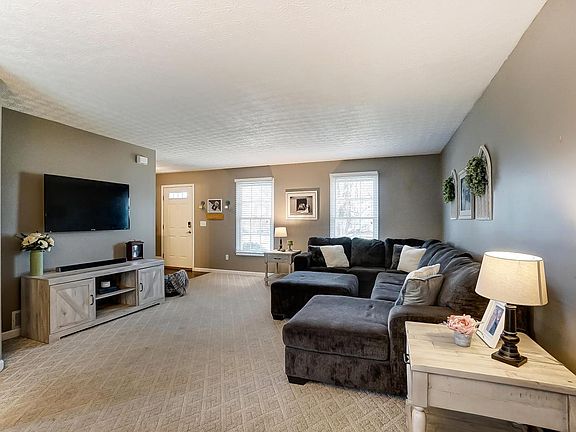 5th image of 4070 Garrard Dr
