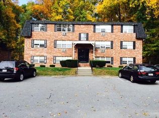 101 Upton St APT G, Grafton, MA 01519