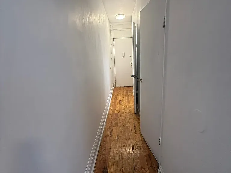 381 Sumpter St #2L — Photo 7