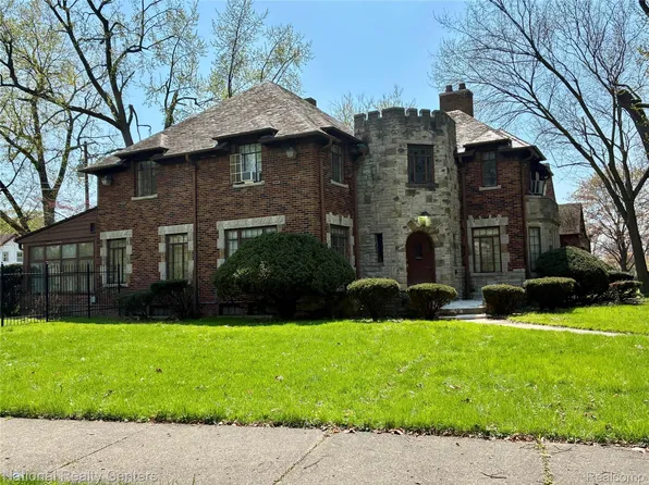 14590 Abington Ave, Detroit, MI 48227