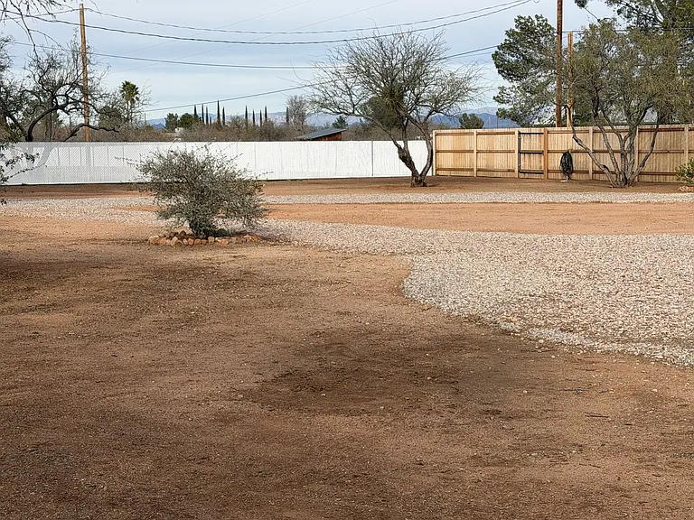 5333 S Santa Claus Ave — Photo 33