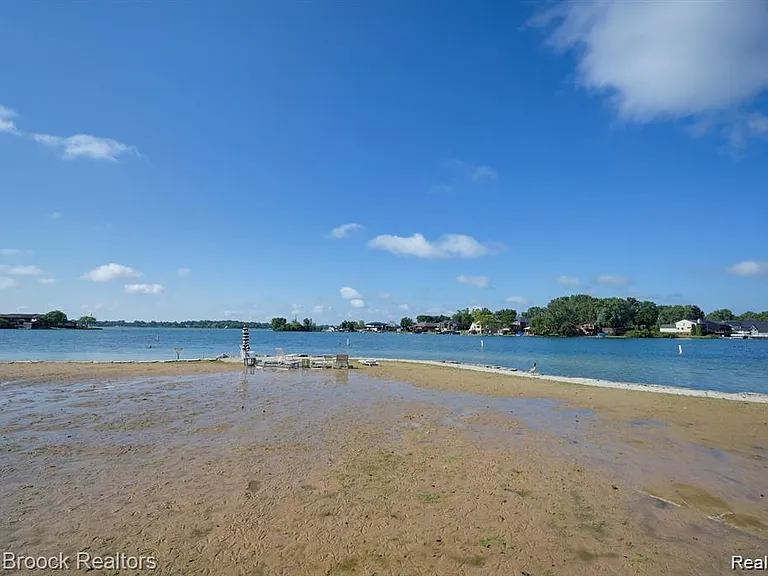 3591 Port Cove Dr #55 — Photo 42