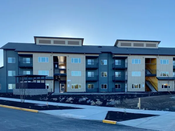 21206 NE Thornhill Ln #21206, Bend, OR 97701