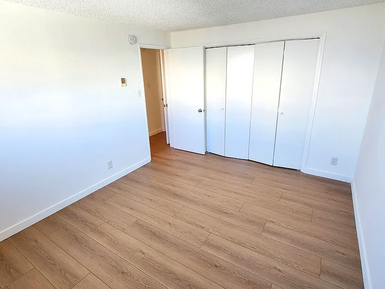 1246 Brockton Ave #5 — Photo 24