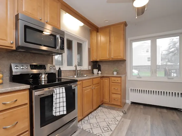 96 Almira Rd, Springfield, MA 01119