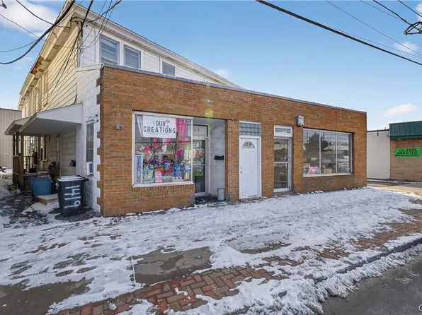 1417 Milton Ave, Syracuse, NY 13209