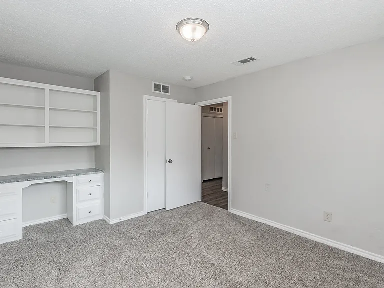 3008 Apple Valley Dr — Photo 24