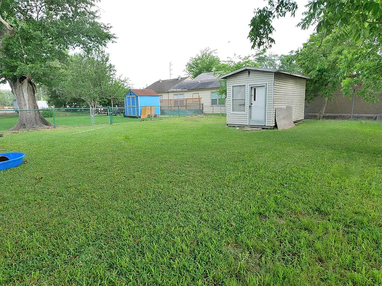 1815 Leaman Ave #1 — Photo 4