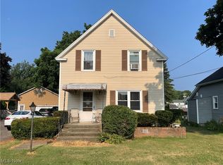 397 S Amboy Rd, Conneaut, OH 44030