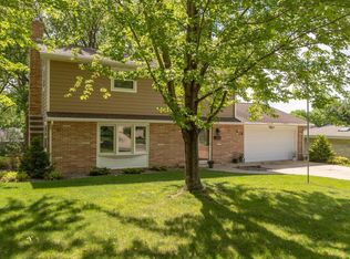 316 Garden Rd, Albert Lea, MN 56007