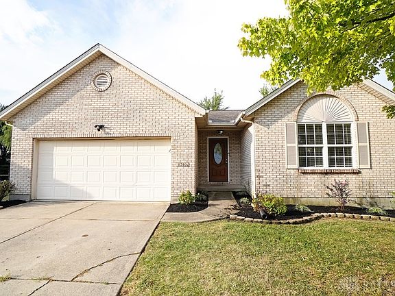 2nd image of 8240 Lee Ct