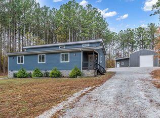 18 Davis Ln, Lawrenceburg, TN 38464