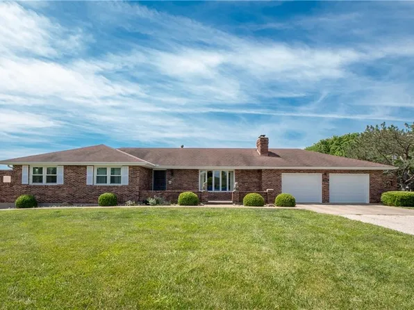 17013 State Ave, Basehor, KS 66007