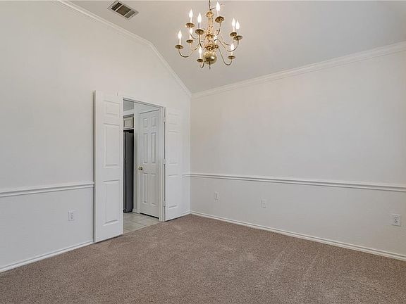 4th image of 7417 Dartmouth Dr