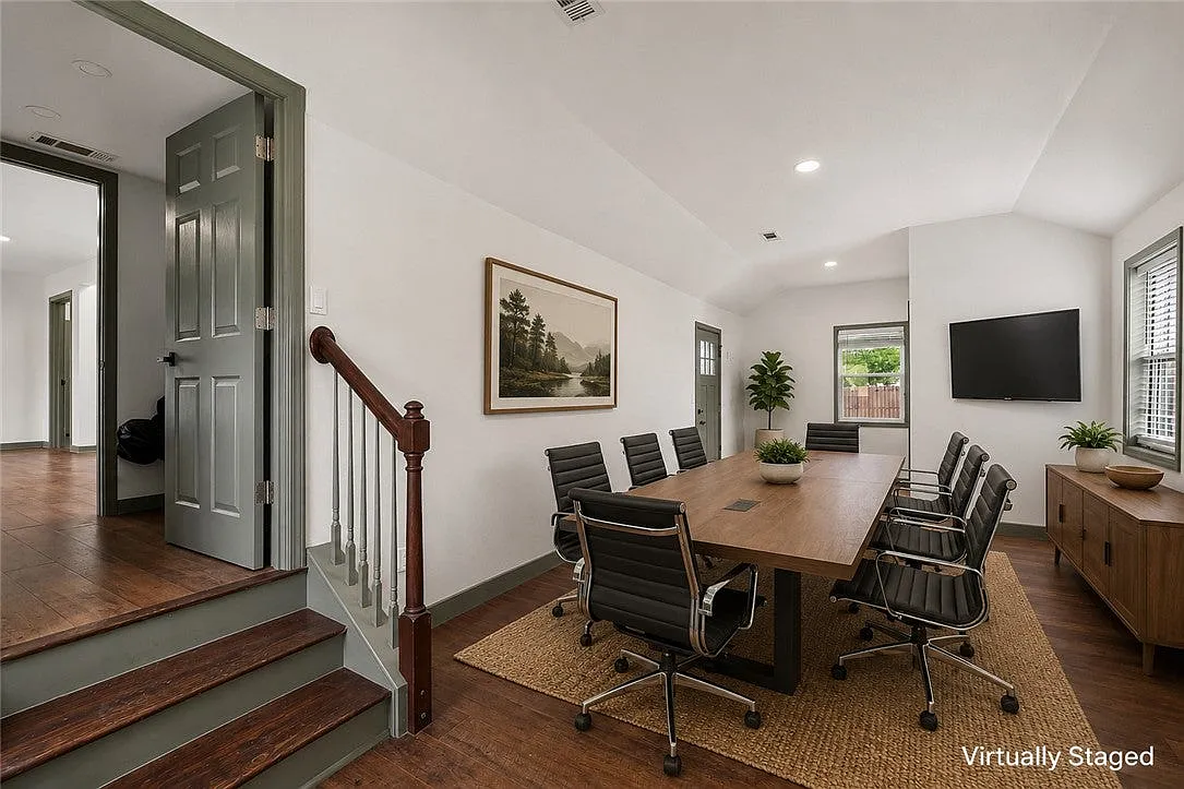 3 bed, 1894 sqft, $2,450 — Photo 4