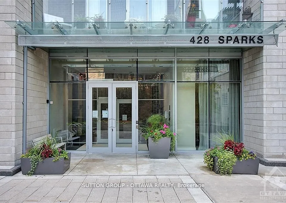 428 Sparks St #306