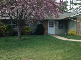 102 Cambridge Cir #B, Manchester Township, NJ