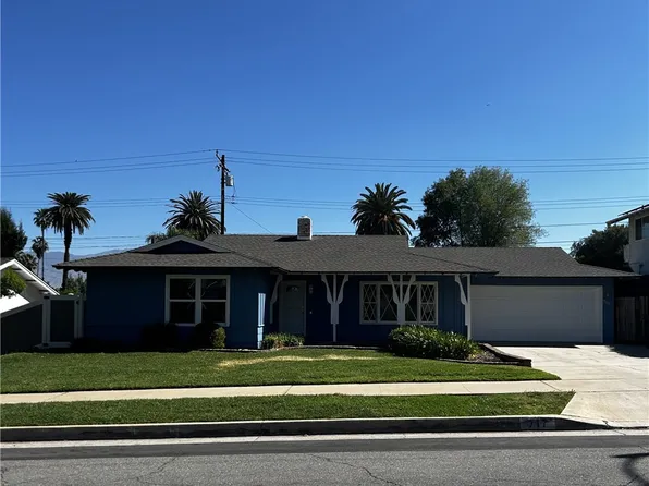 717 Serpentine Dr, Redlands, CA 92373