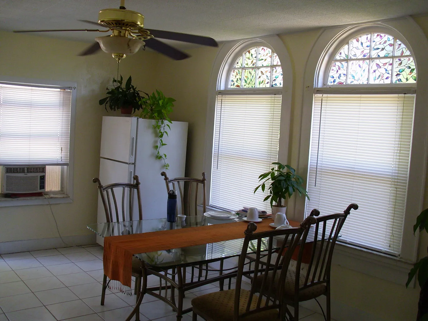 1 bed, 600 sqft, $1,300 — Photo 4