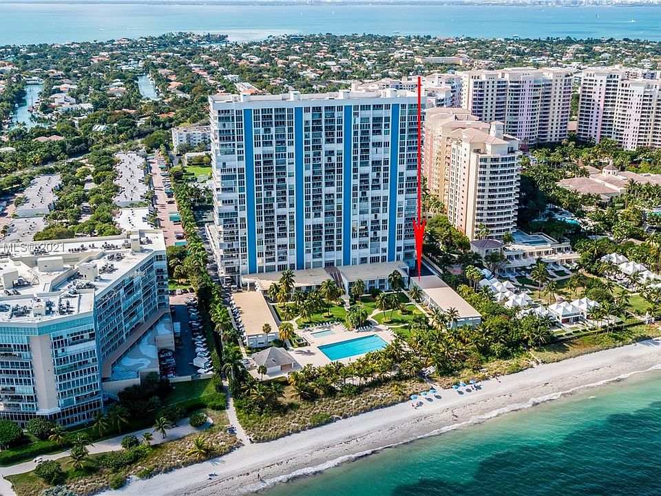 1st image of 881 Ocean Dr #Townhouse 23