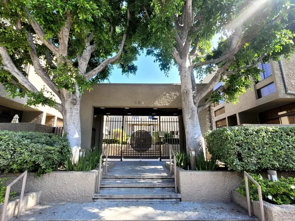 484 E California Blvd APT 17, Pasadena, CA 91106